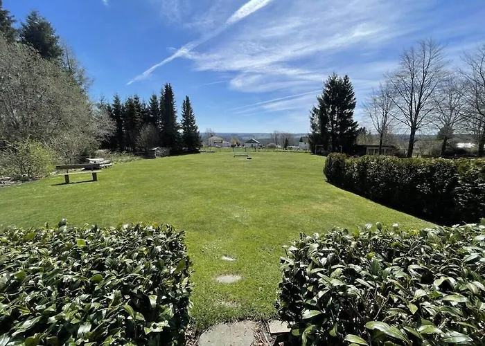 In Monschau With Swimming Pool Feriehus *